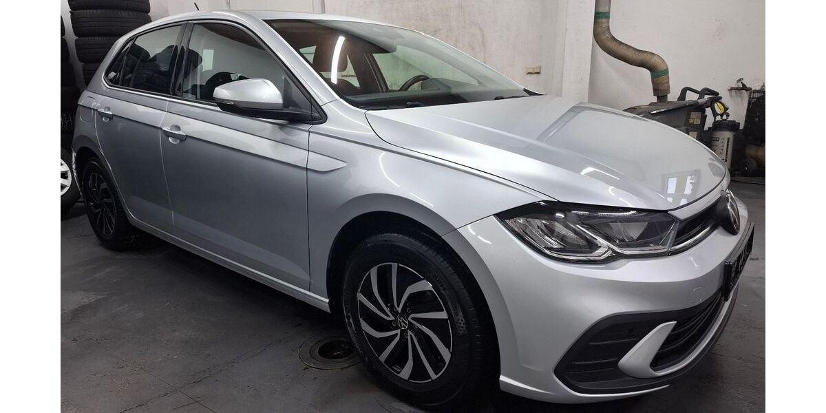 VW Polo 58.018 km 13.990 &euro; Cottbus 03042