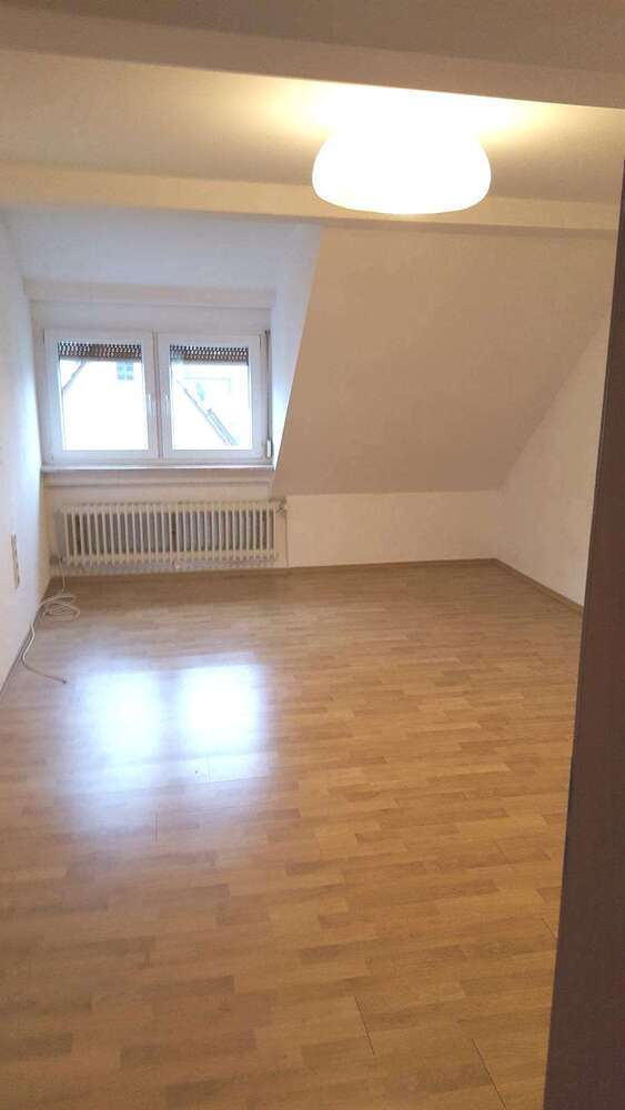 Wohnung zum Kaufen in Stuttgart 187.000 € 54 m²