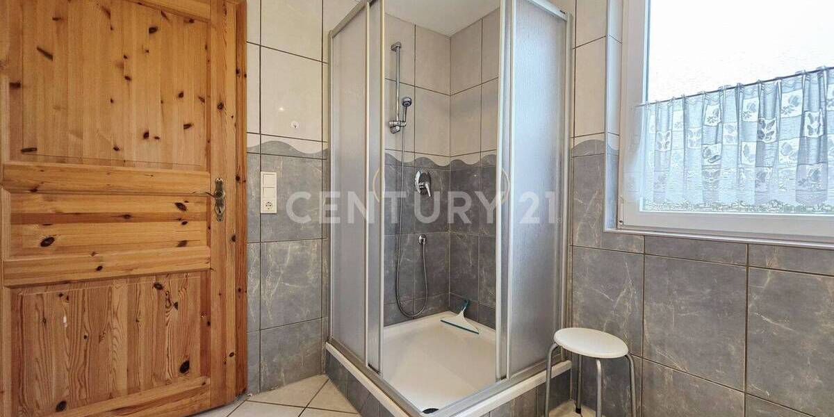 Mehrfamilienhaus, Wohnhaus Dornum-Westeraccumersiel Westeraccumersiel - 7 Zimmer, 142 m&sup2;, 297.400&euro; | Angebot:26128669