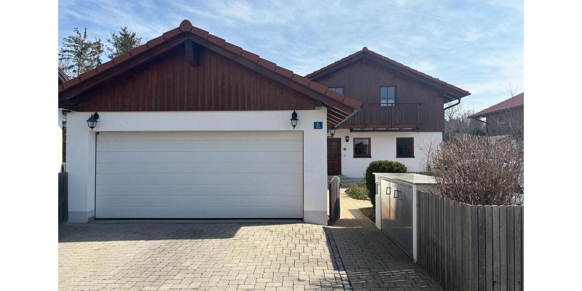 Einfamilienhaus Berg - 4 Zimmer, 169 m&sup2;, 3.200&euro; | Angebot:24589735