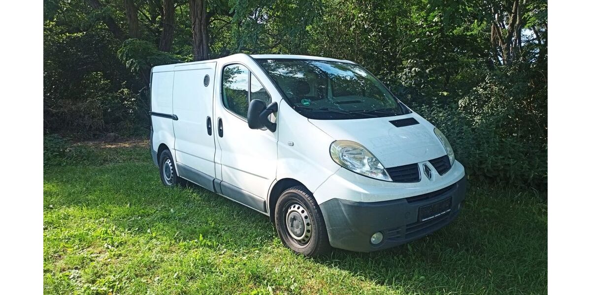 Renault Trafic 330.000 km 1.200 &euro; niedergörsdorf 14913