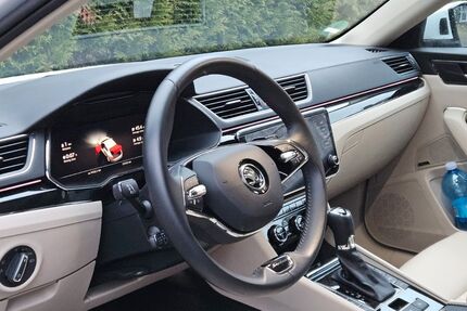 Skoda Superb 26.000 km 34.000 &euro; Hanau 63450