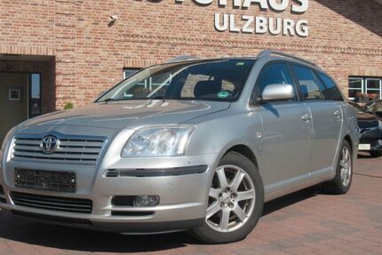 Toyota Avensis 189.771 km 2.750 &euro; Henstedt Ulzburg(20 km nördlich von HH-direkt an der A7) 24558