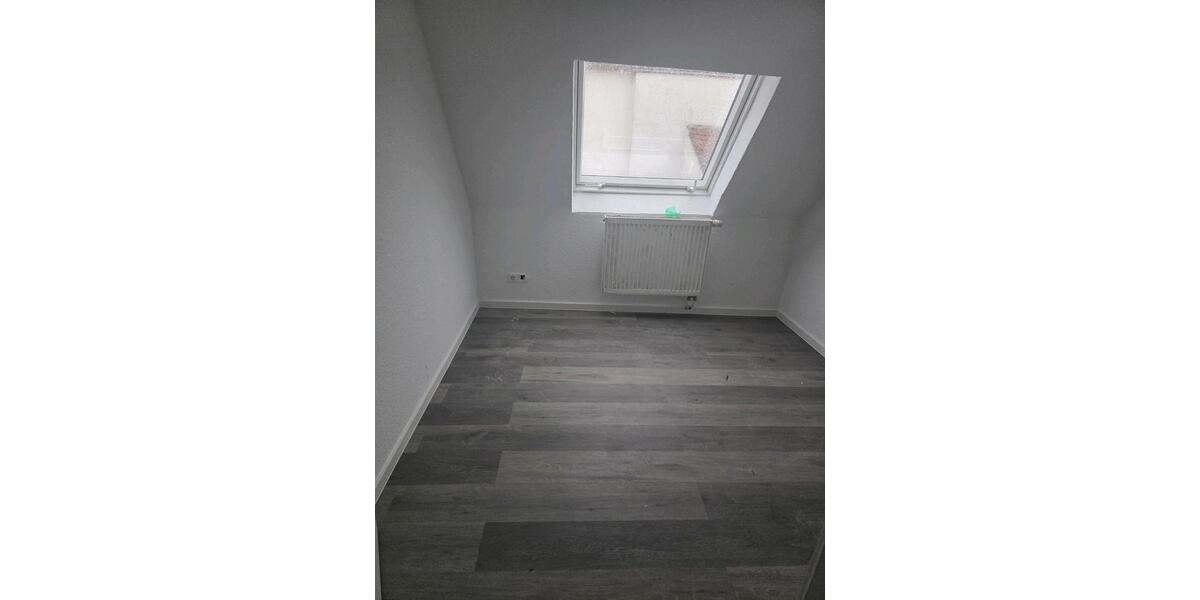 Einfamilienhaus Speyer - 6 Zimmer, 120 m&sup2;, 1.370&euro; | Angebot:25992054