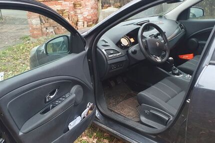 Renault Megane 110.000 km 9.999 &euro; Schweringen 27333