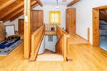 Großzügiges Zuhause mit umzäunten Gartengrundstück und vielseitigem Studio - Einfamilienhaus Schönthal | Angebot:27038045