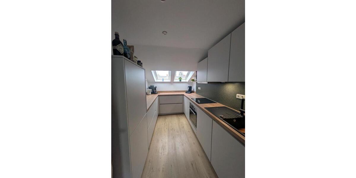 Dachgeschoßwohnung Friedberg (Hessen) - 3 Zimmer, 91 m&sup2;, 305.000&euro; | Angebot:27143211