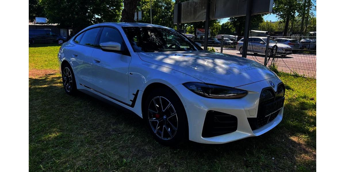 BMW i4 67.000 km 35.900 &euro; München 81243
