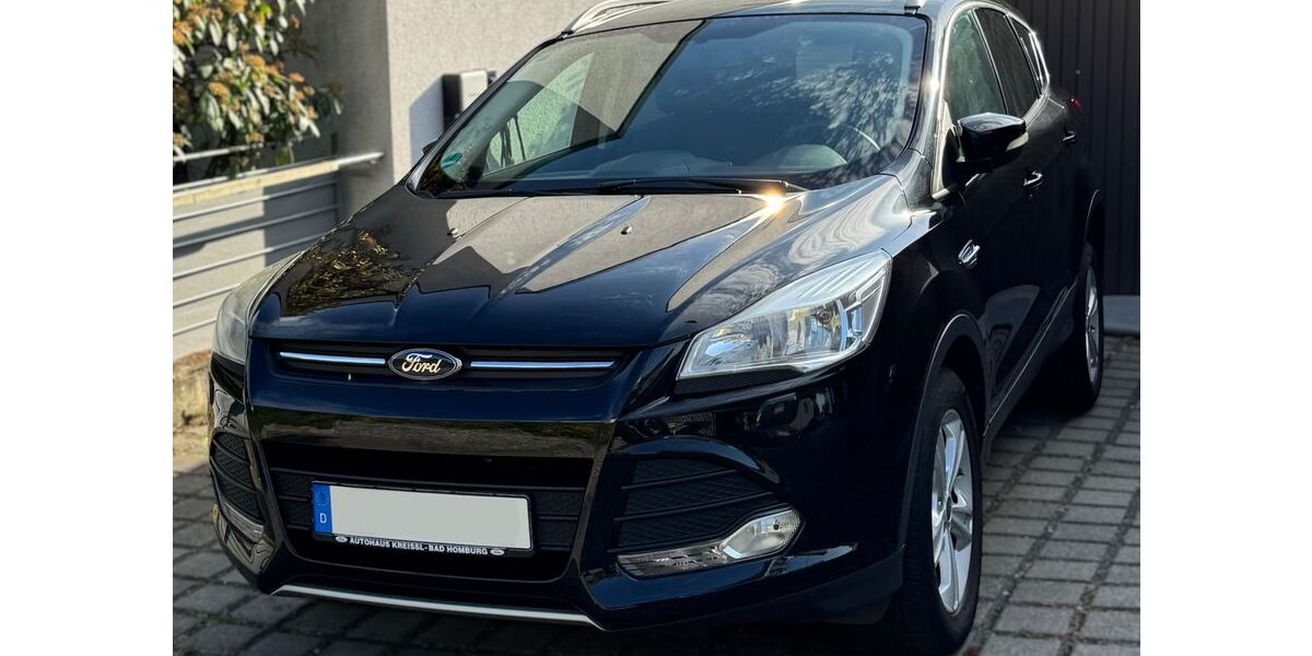 Ford Kuga 98.500 km 8.900 &euro; Zwingenberg 64673