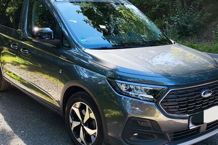 Ford Tourneo Connect 24.000 km 29.000 € Radevormwald 42477