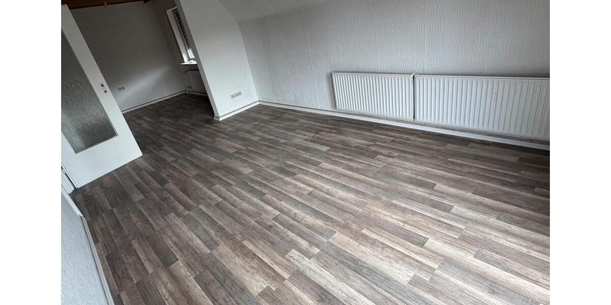 Etagenwohnung Mühltal - 3.5 Zimmer, 100 m&sup2;, 1.425&euro; | Angebot:25161503