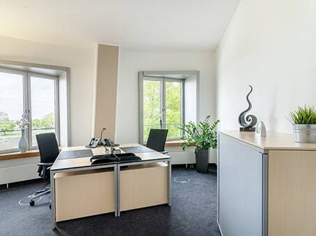Flexible Büroräume und Arbeitsplätze im beliebten Medienhafen - All-in-Miete