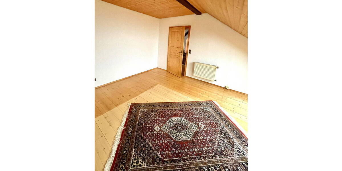 Einfamilienhaus Roetgen-Rott Rott - 8 Zimmer, 240 m&sup2;, 639.000&euro; | Angebot:26447676