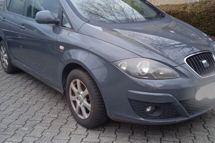 Seat Altea 201.853 km 1.999 &euro; Rosenheim 83026