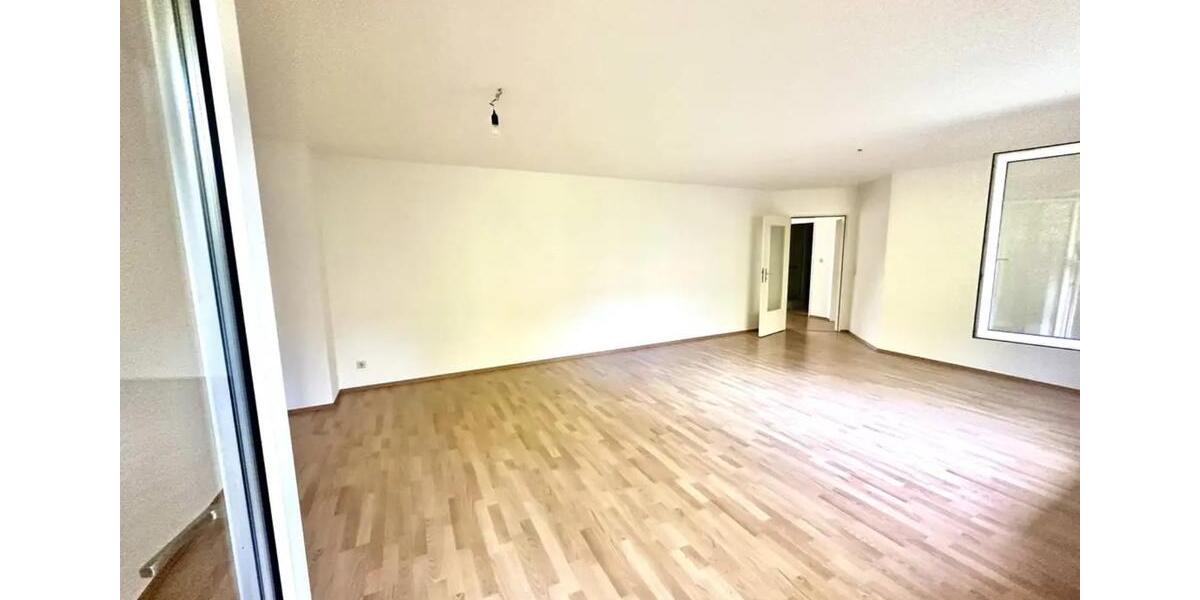 2-Zimmer-Wohnung mit Balkon und EBK 2 zimmer