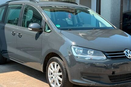VW Sharan 182.000 km 6.490 &euro; Euskirchen 53881