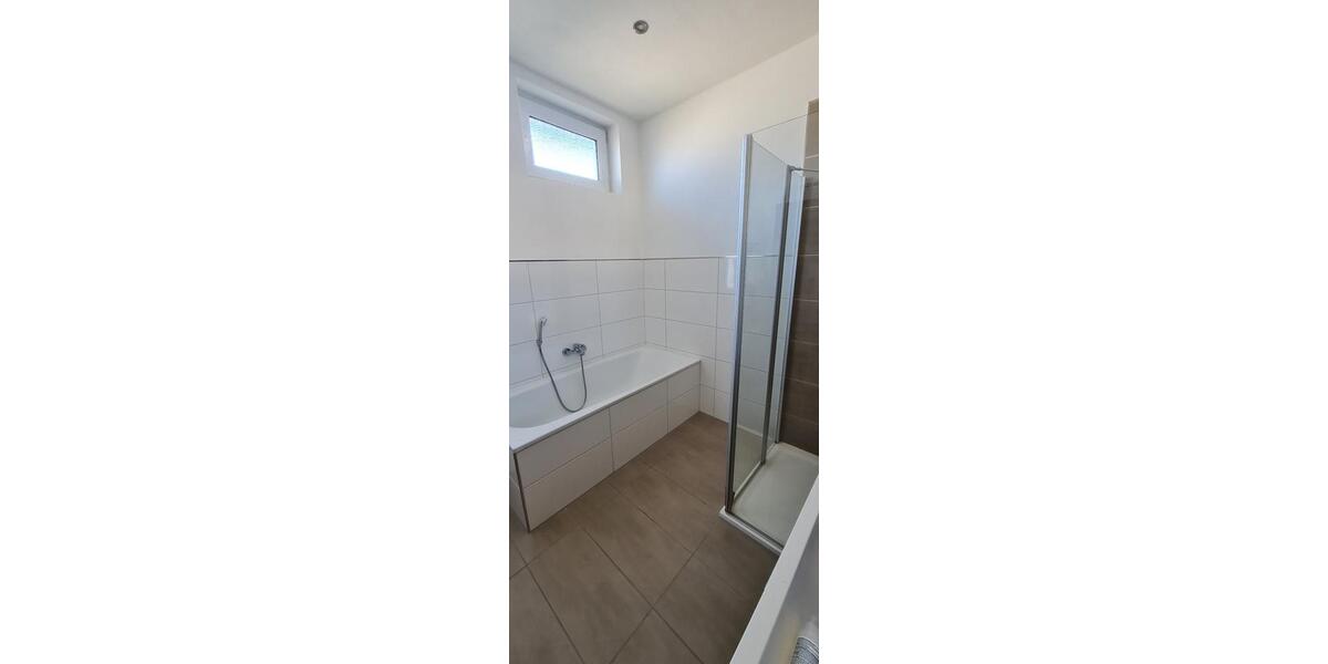 Etagenwohnung Blankenburg (Harz) - 3 Zimmer, 87 m&sup2;, 790&euro; | Angebot:26316073