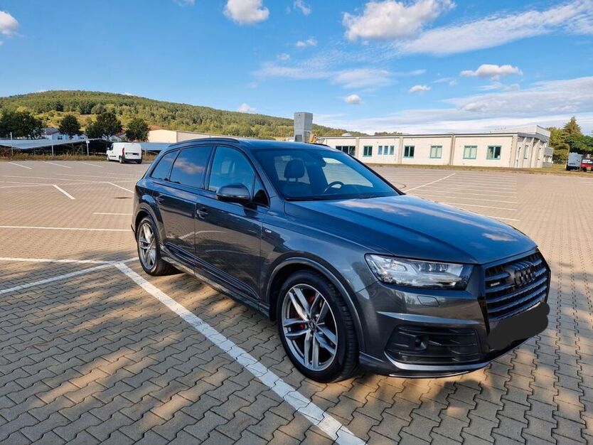Q7
