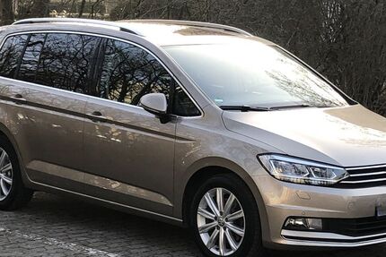 VW Touran 126.000 km 20.000 &euro; München 80933