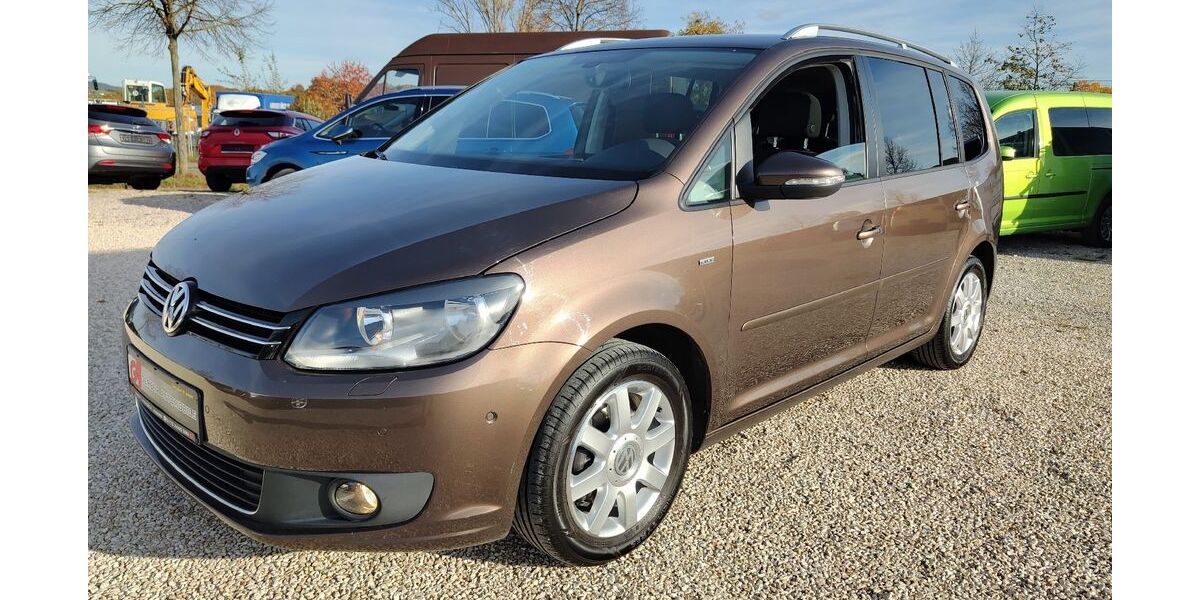 VW Touran 92.000 km 10.900 &euro; Amberg 92224