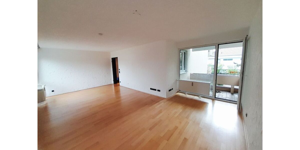 Provisionsfrei* Zentrumsnahe helle 2-Zimmer-Wohnung mit Balkon - Etagenwohnung Memmingen | Angebot:25642405