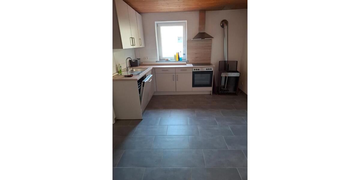 Etagenwohnung Aldersbach - 4 Zimmer, 90 m&sup2;, 750&euro; | Angebot:26367677