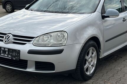 VW Golf 216.000 km 1.770 € Rüsselsheim 65428