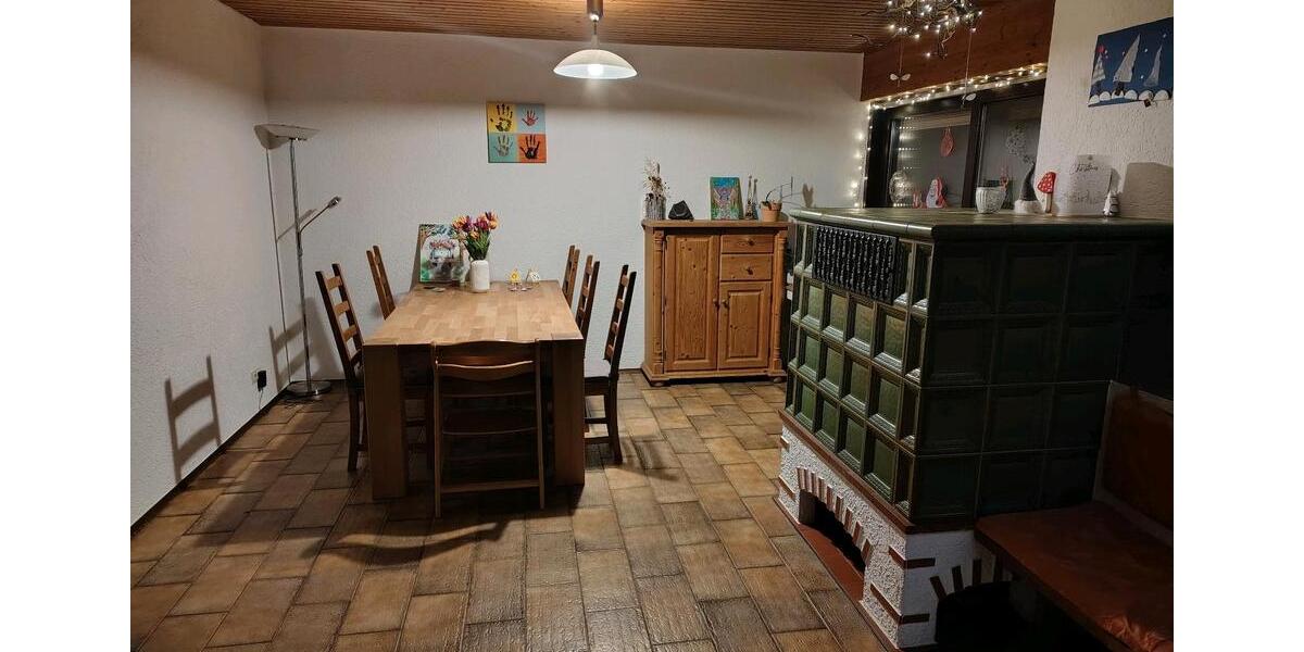 Reihenhaus Bretten - 4.5 Zimmer, 140 m&sup2;, 1.400&euro; | Angebot:24565196