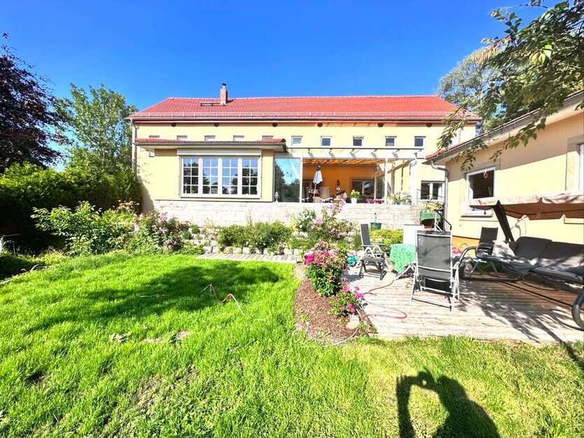 Haus zum Kaufen in Dresden 850.000 € 535 m²