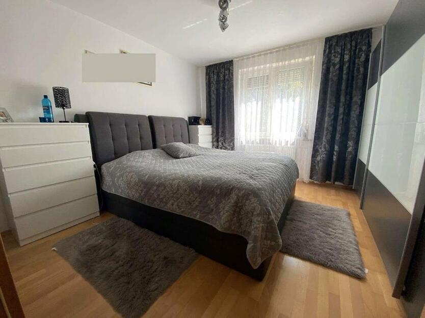 Wunderschöne 4 Zimmer Wohnung Augsburg-Kriegshaber zimmer