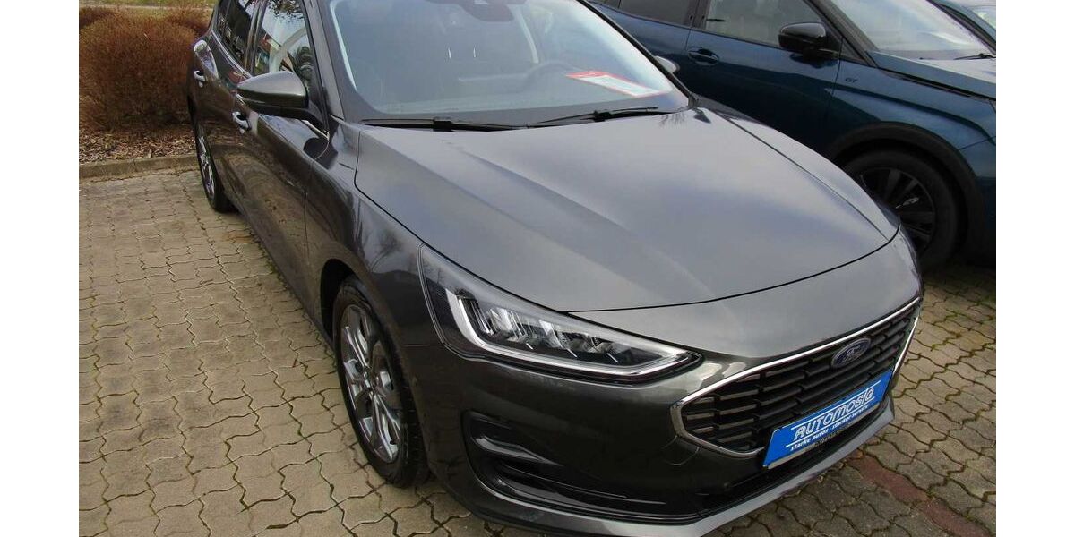 Ford Focus 10.400 km 22.900 &euro; Mühlhausen 99974