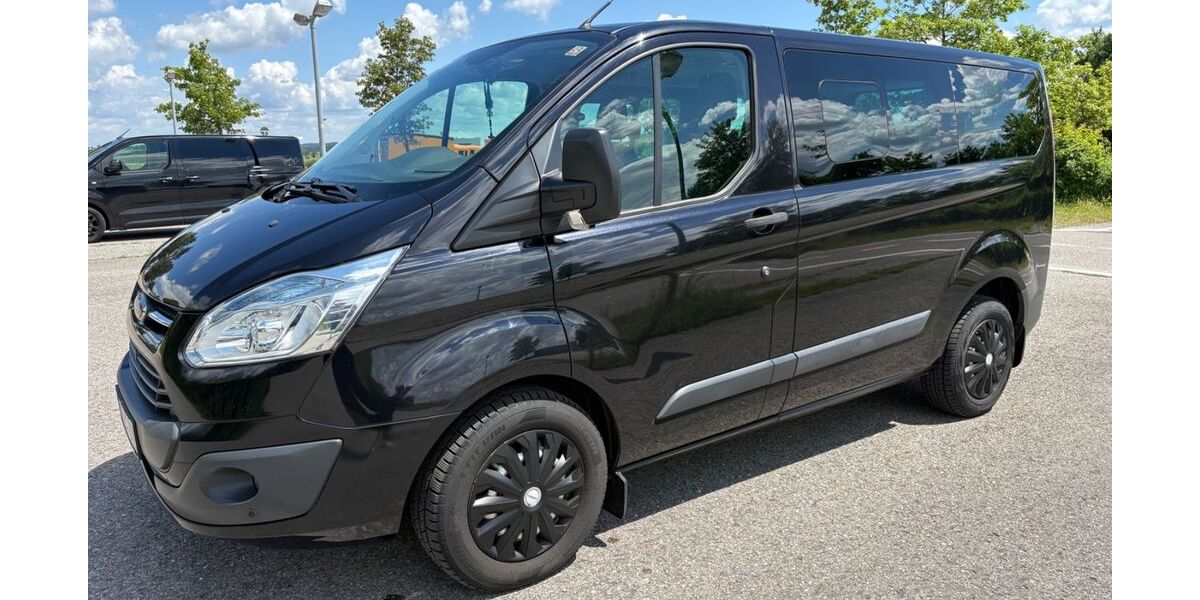 Ford Tourneo Custom 185.000 km 12.999 &euro; Künzelsau 74653