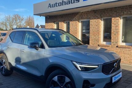 Volvo XC40 26.926 km 34.990 &euro; Übach-Palenberg 52531