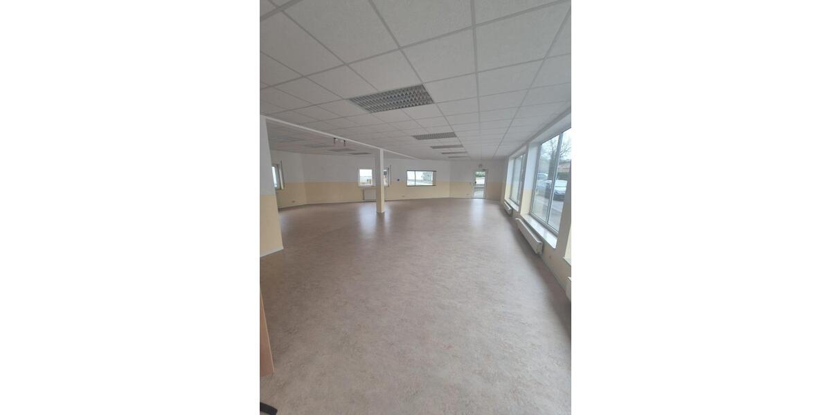 Gewerbeobjekt Lich - 1.600&euro; | Angebot:26304710