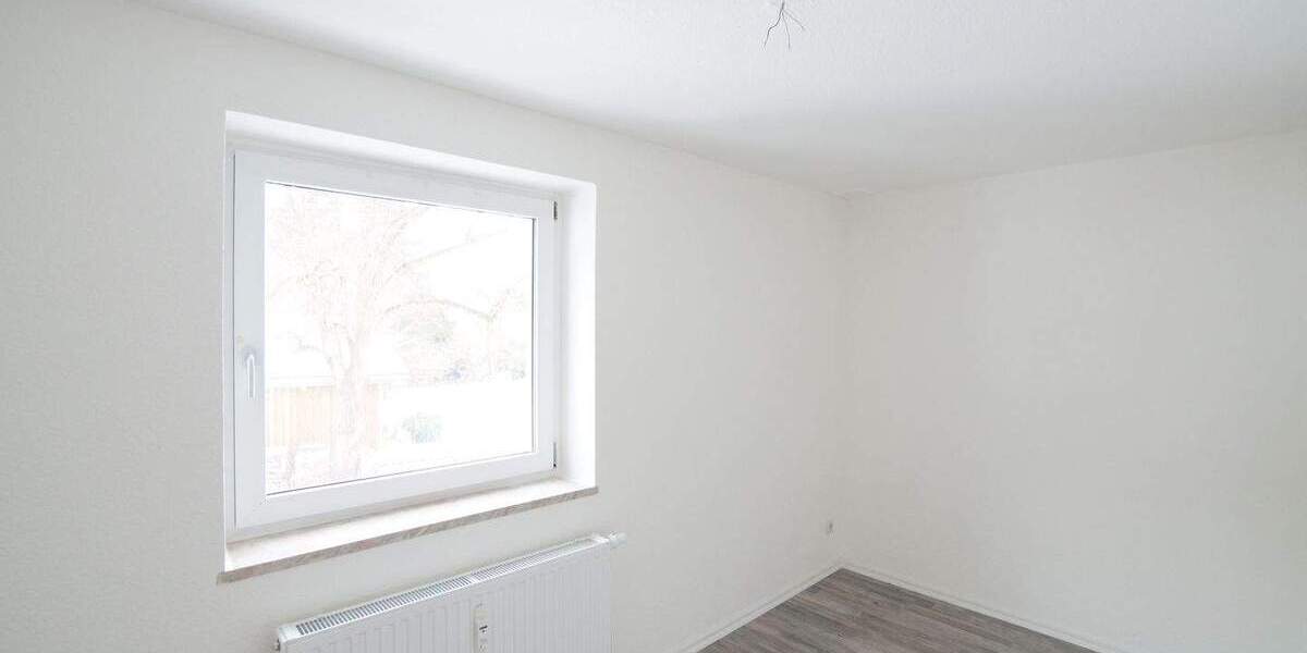 Etagenwohnung Grünhainichen Borstendorf - 3 Zimmer, 56 m&sup2;, 310&euro; | Angebot:24808408