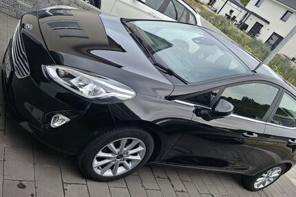 Ford Fiesta 84.300 km 8.500 &euro; Zeil am Main 97475