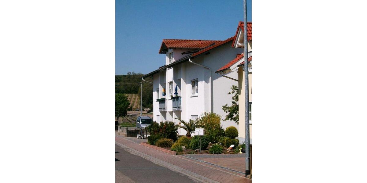 Etagenwohnung Mettenheim - 4 Zimmer, 108 m&sup2;, 994&euro; | Angebot:26403602