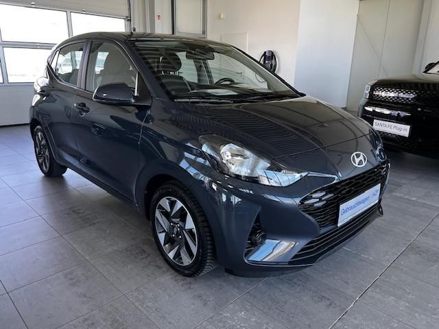 Hyundai i10 9.097 km 17.980 &euro; Lübeck 23562