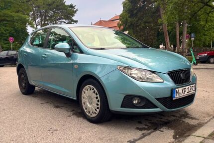 Seat Ibiza 88.000 km 6.399 &euro; München 81373