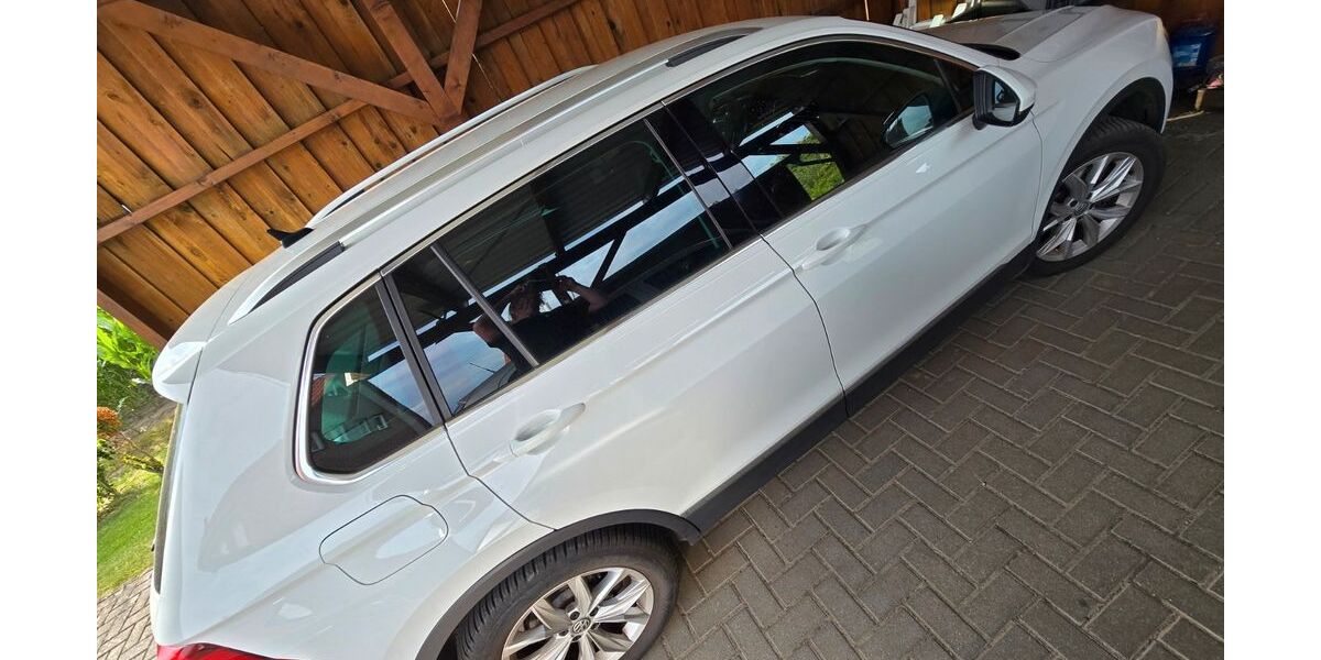 VW Tiguan 85.600 km 22.500 &euro; Glandorf 49219