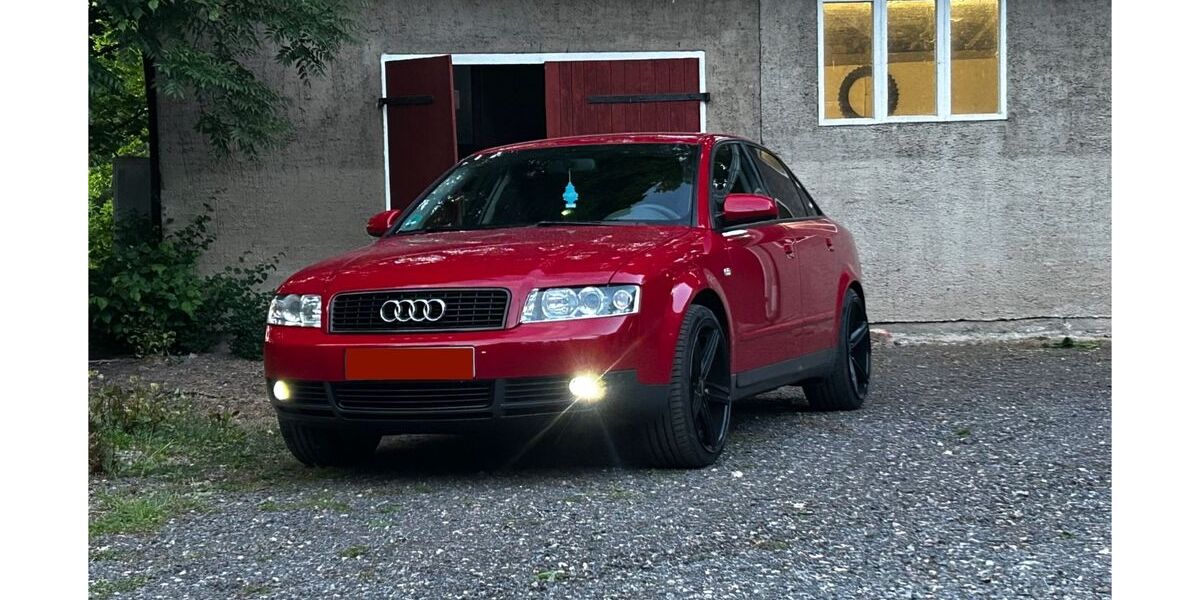 Audi A4 140.000 km 3.780 &euro; Nossen 01683