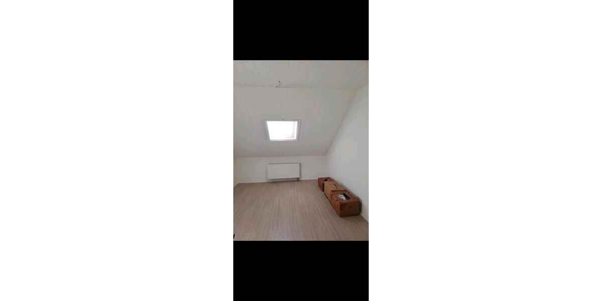 Etagenwohnung Osternienburger Land - 3 Zimmer, 80 m&sup2;, 550&euro; | Angebot:26409640