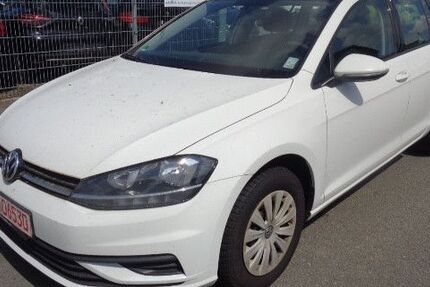 VW Golf 273.100 km 7.500 € Ellerau 25479