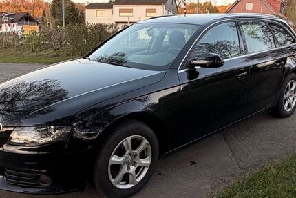 Audi A4 140.000 km 8.990 &euro; Nieder Gemünden 35329