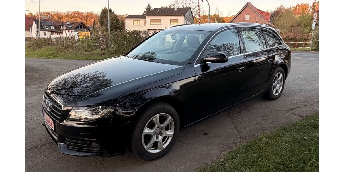 Audi A4 140.000 km 8.990 &euro; Nieder Gemünden 35329