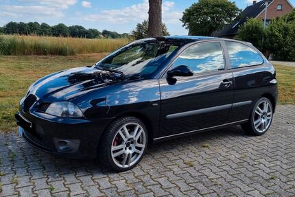 Seat Ibiza 246.000 km 4.800 &euro; Uelsen 49843