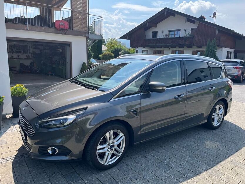 S-Max