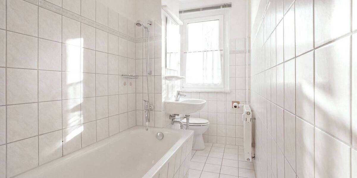 Etagenwohnung Rostock Südstadt - 3 Zimmer, 62 m&sup2;, 172.500&euro; | Angebot:26833342