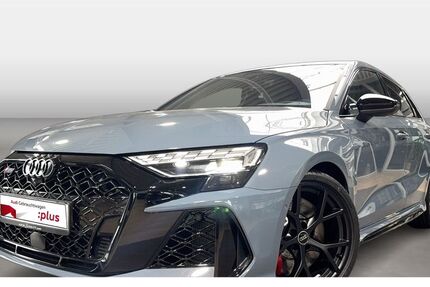 Audi RS3 3.000 km 68.900 &euro; Idstein 65510
