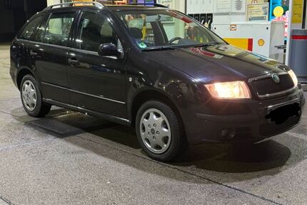 Skoda Fabia 217.000 km 1.250 &euro; Bad aibling 83043